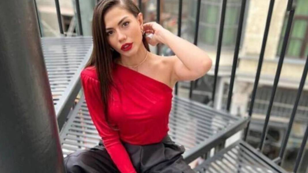 Düğünde 3 Gelinlik Giyecek Demet Özdemir, Değeri 200 Bin TL Gelinliklerini Hediye Edecek! 1